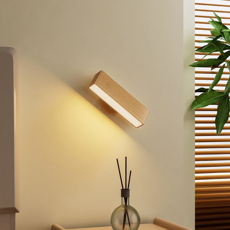 Brillenza™ Rechargeable Wall Sconce